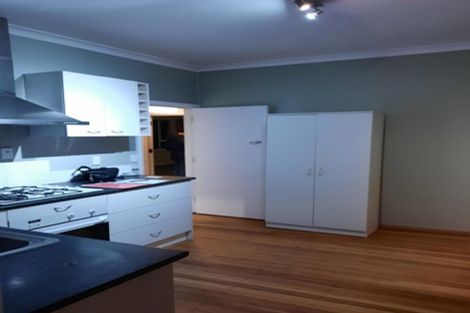 Photo of property in 30 Lincoln Avenue, Tawa, Wellington, 5028