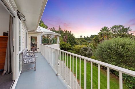 Photo of property in 25 Gunbar Drive, Welcome Bay, Tauranga, 3175