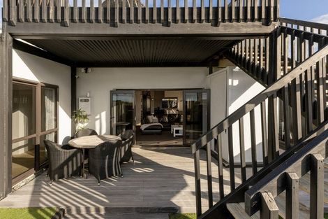 Photo of property in 728 Papamoa Beach Road, Papamoa Beach, Papamoa, 3118