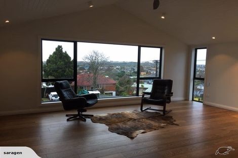 Photo of property in 3 Malabar Drive, Ellerslie, Auckland, 1051