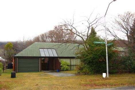 Photo of property in 45 Adamson Drive, Arrowtown, 9302
