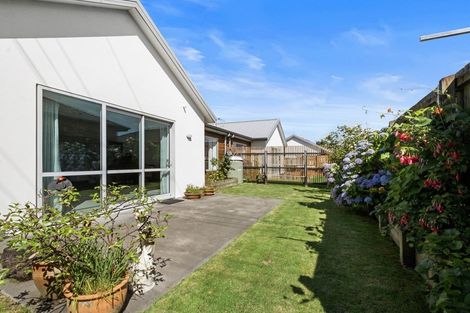 Photo of property in 92 Neale Avenue, Stoke, Nelson, 7011