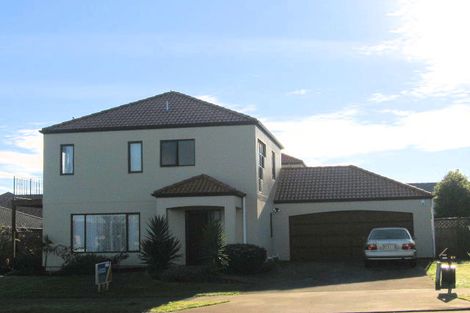 Photo of property in 89 Moyrus Crescent, East Tamaki Heights, Auckland, 2016