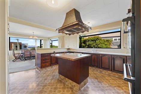 Photo of property in 12 Pataka Road, Taupo, 3330