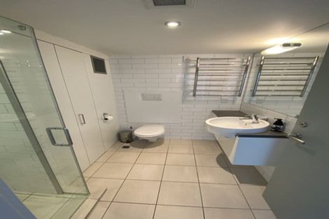 Photo of property in The Capital, 14/370 Oriental Parade, Oriental Bay, Wellington, 6011