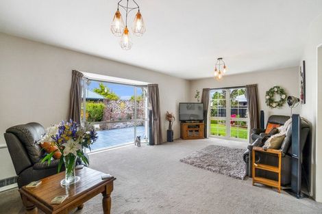 Photo of property in 14 Manahi Place, Woodend, 7610