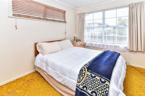 Photo of property in 22 Cheam Place, Pakuranga Heights, Auckland, 2010