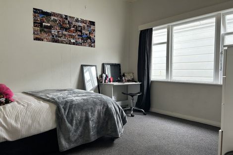 Photo of property in 60 Honiana Te Puni Street, Aro Valley, Wellington, 6021