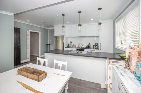 Photo of property in 49a Hill Street, Te Kuiti, 3910