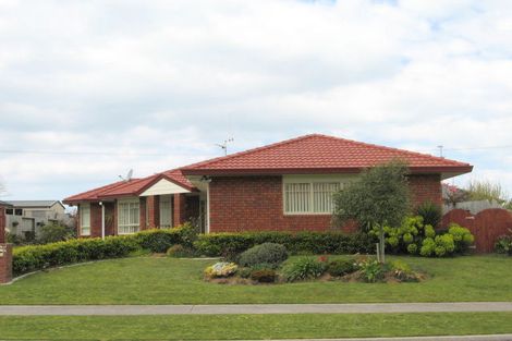 Photo of property in 25 Carlsberg Place, Papamoa Beach, Papamoa, 3118