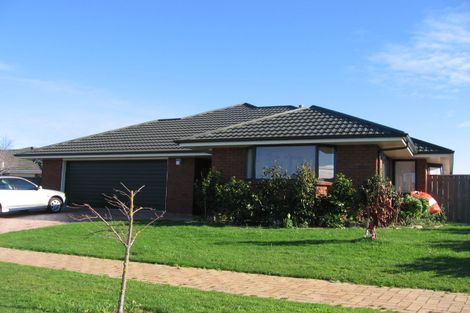 Photo of property in 23 Clearview Drive, Milson, Palmerston North, 4414