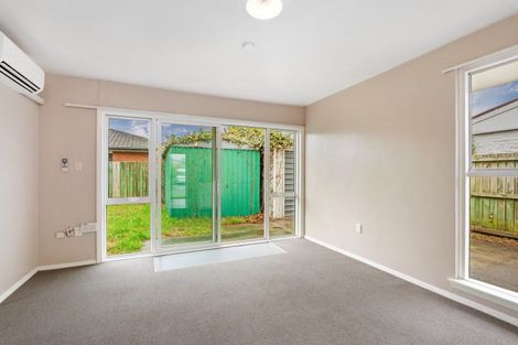 Photo of property in 1/23 Keswick Street, Woolston, Christchurch, 8023