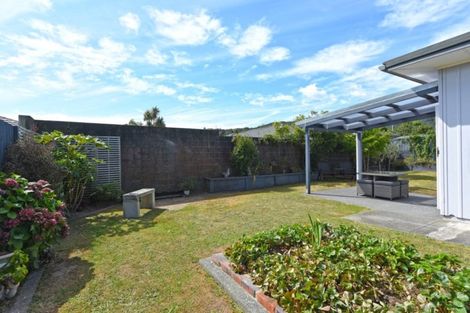 Photo of property in 1 Hawthorn Crescent, Stokes Valley, Lower Hutt, 5019
