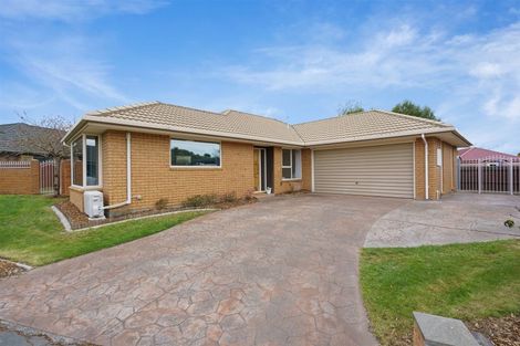 Photo of property in 23 Showgate Avenue, Sockburn, Christchurch, 8042