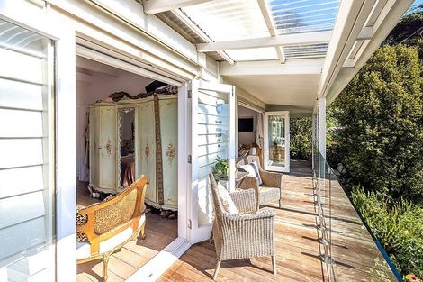 Photo of property in 24 Miro Road, Palm Beach, Waiheke Island, 1081