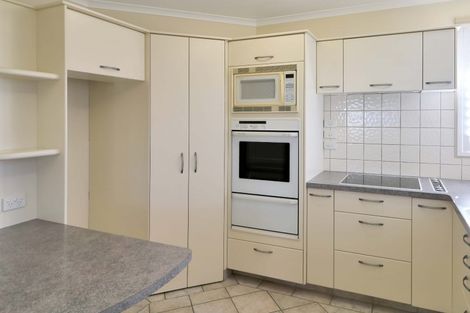 Photo of property in 33 Whitley Avenue, Ebdentown, Upper Hutt, 5018