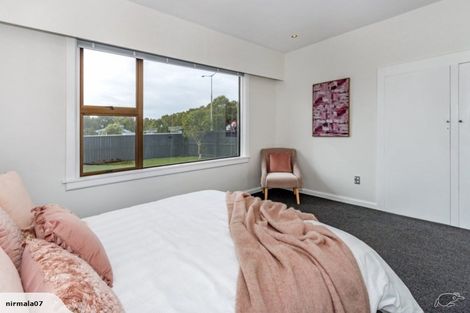 Photo of property in 215 Main North Road, Redwood, Christchurch, 8051