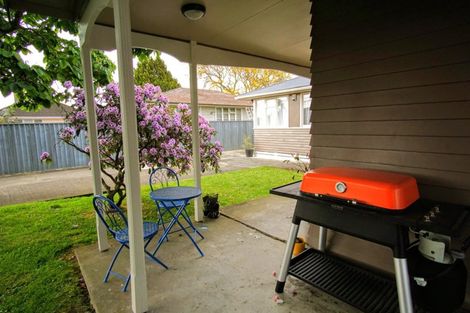 Photo of property in 31 Crewe Crescent, Hokowhitu, Palmerston North, 4410