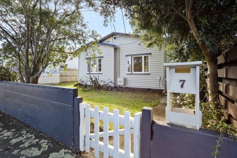Photo of property in 7 Huia Street, Petone, Lower Hutt, 5012