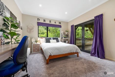 Photo of property in 22-24 Onehuka Road, Tirohanga, Lower Hutt, 5010