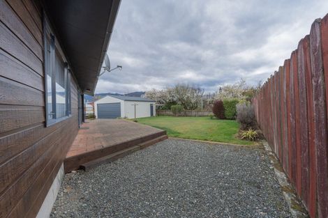 Photo of property in 213 Milford Road, Te Anau, 9600