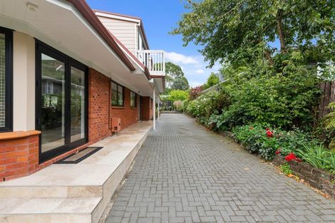 Photo of property in 87 Grand Vue Road, Kawaha Point, Rotorua, 3010