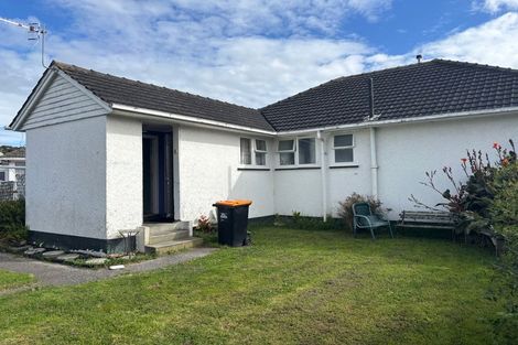 Photo of property in 71 Clyde Crescent, Roslyn, Palmerston North, 4414