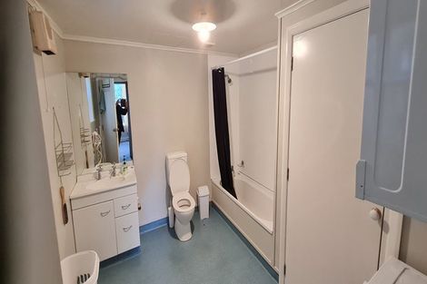 Photo of property in 6 Gordon Street, Newtown, Wellington, 6021