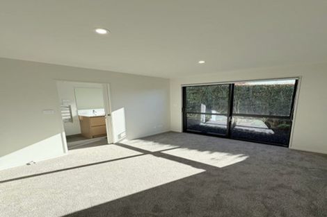 Photo of property in 27b Te Atatu Road, Te Atatu South, Auckland, 0610