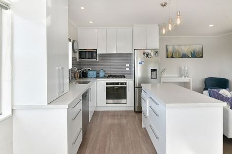 Photo of property in 31b Ladies Mile, Manly, Whangaparaoa, 0930