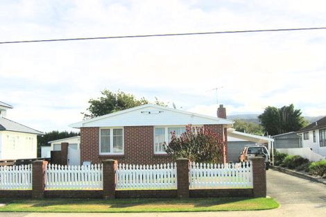 Photo of property in 51 Golders Road, Elderslea, Upper Hutt, 5018