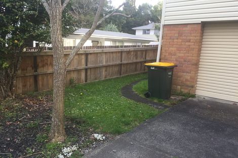Photo of property in 1/28 Sequoia Place, Sunnynook, Auckland, 0620