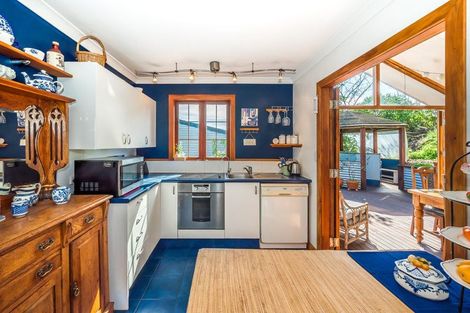 Photo of property in 5 Flaxmere Street, Waikanae Beach, Waikanae, 5036