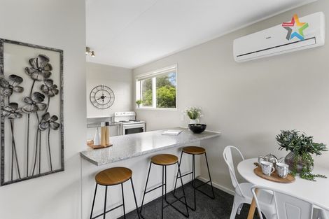 Photo of property in 10b Camellia Terrace, Maungaraki, Lower Hutt, 5010