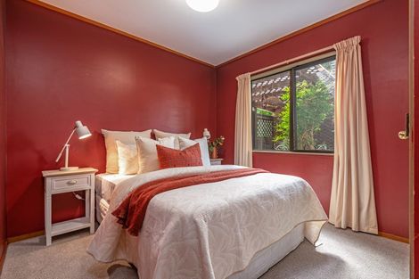 Photo of property in 3 Franklin Avenue, Hokowhitu, Palmerston North, 4410