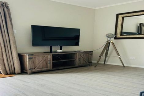 Photo of property in 2 Hill Street, Warkworth, 0910