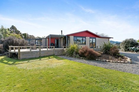 Photo of property in 645 Matarawa Road, Dalefield, Carterton, 5791