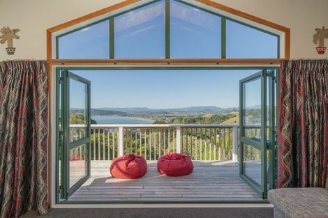 Photo of property in 99 Centennial Drive, Whitianga, 3510