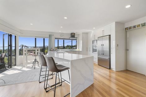 Photo of property in 1/35 Channel View Road, Campbells Bay, Auckland, 0630