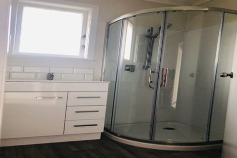 Photo of property in 16 Noel Burnside Road, Wiri, Auckland, 2025