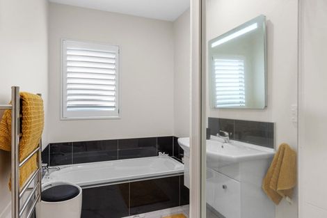 Photo of property in 25 Caleb Place, Northwood, Christchurch, 8051