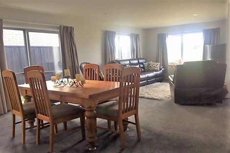 Photo of property in 22 Hannington Way, Rolleston, 7615