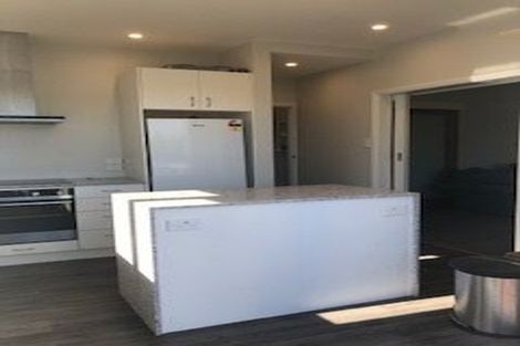 Photo of property in 92a Creswick Terrace, Northland, Wellington, 6012