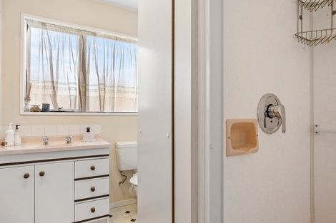 Photo of property in 2/14 Algie Place, Avonhead, Christchurch, 8042