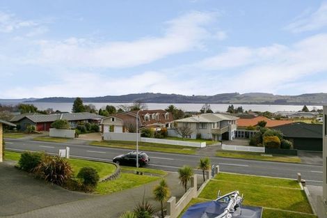 Photo of property in 1/57 Arrowsmith Avenue, Waipahihi, Taupo, 3330