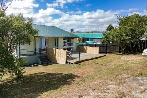 Photo of property in 53 Beaumaris Crescent, Ascot Park, Porirua, 5024