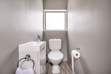 Photo of property in 9 Wilfred Street, St Andrews, Hamilton, 3200