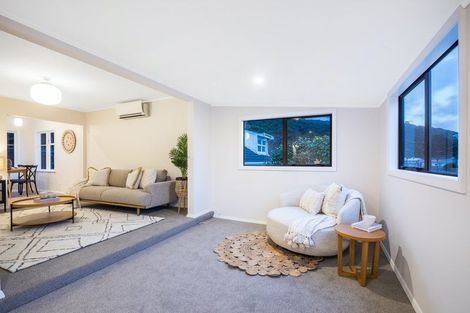 Photo of property in 53 Karaka Street, Wainuiomata, Lower Hutt, 5014