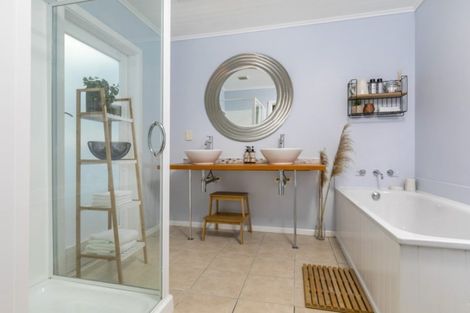 Photo of property in 9 Cory Road, Kaukapakapa, 0873