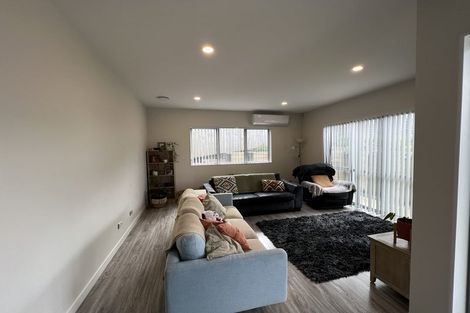 Photo of property in 10 Takurua Terrace, Orewa, 0931